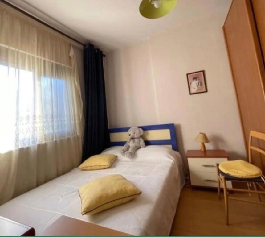 SHITET APARTAMENT 2+1 PRANE RR. KOSOVAREVE