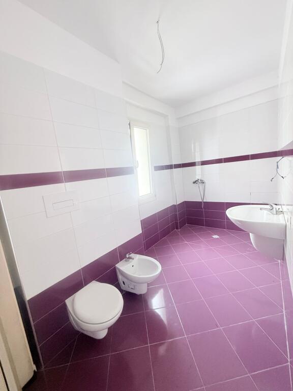 SHITET-APARTAMENT-3+1+2-+-DEPO--PALLATI-PORT-VIEW--DURRES SHITET APARTAMENT 3+1+2 + DEPO, PALLATI PORT VIEW, DURRES