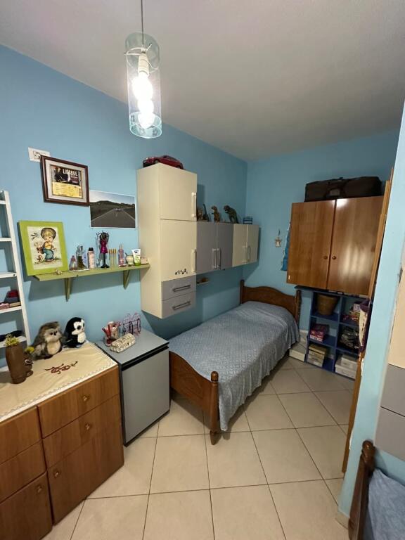 📌Shitet apartament 2+1 – Zogu i Zi