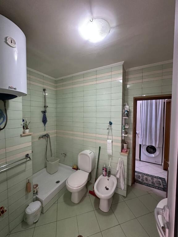 📌Shitet apartament 2+1 – Zogu i Zi