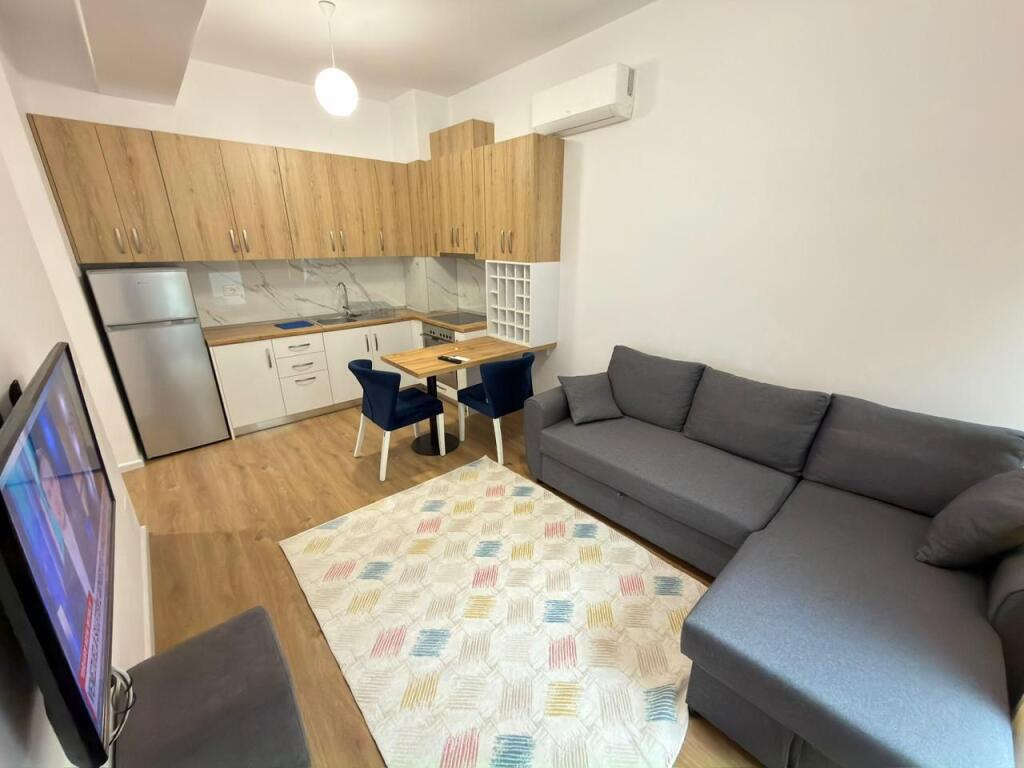 🏡 Appartamento 1+1 in affitto 📍 Ali Demi, Complesso Kaimi💶 Prezzo: 40.000 lek / mese