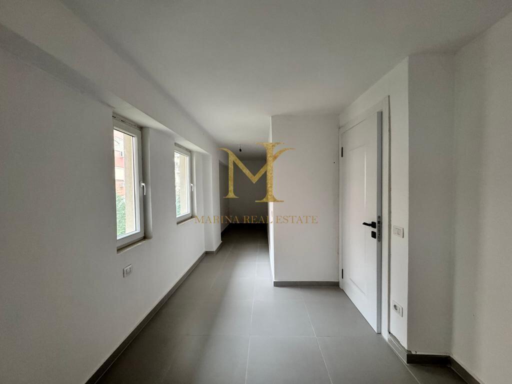 Shitet Duplex ne Golem, Durres. Pallati i ri 2025. 100m2.