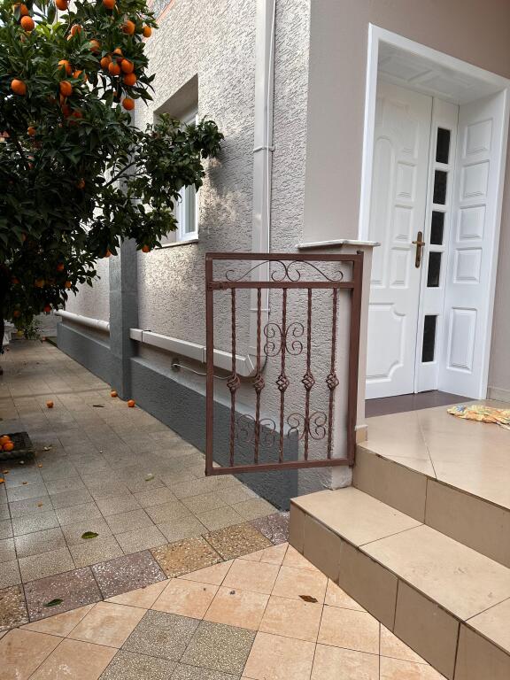 Jepet me qera 1+1 te 5 Maji prane Concord