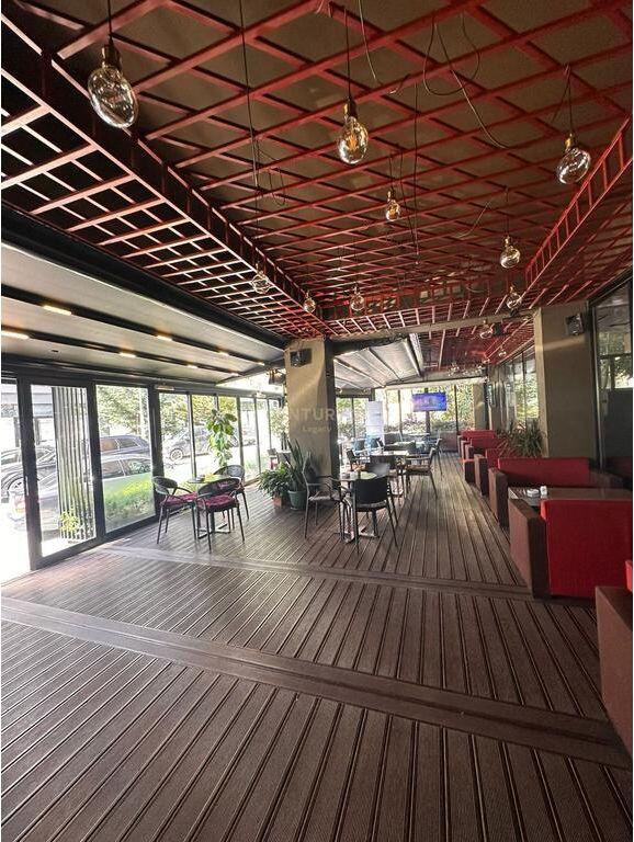 For Rent: 451m² Space on the Road Axis, 200 m above FRESKU Restaurant