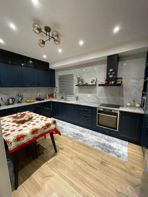 Apartment 2+1+Kitchen Area+ 2 Balconies for sale near Vace Zela School, Don Bokso Street   !