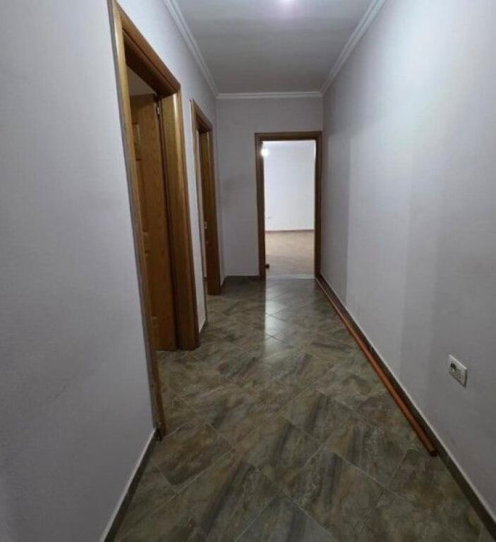 Apartament 2+1 me qera tek 5 Maji