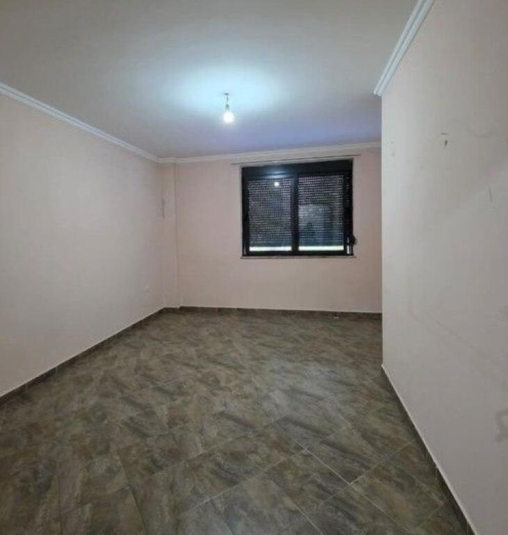 Apartament 2+1 me qera tek 5 Maji