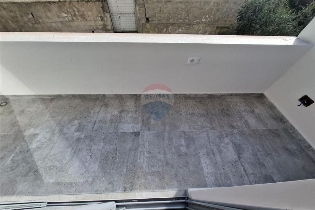 🏢 Apartment 2+1 for Sale – Ali Demi Street, Vlorë