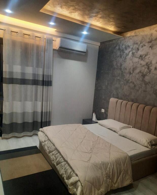 Super ap 2+1+2 near Dibra street (Arlis complex)