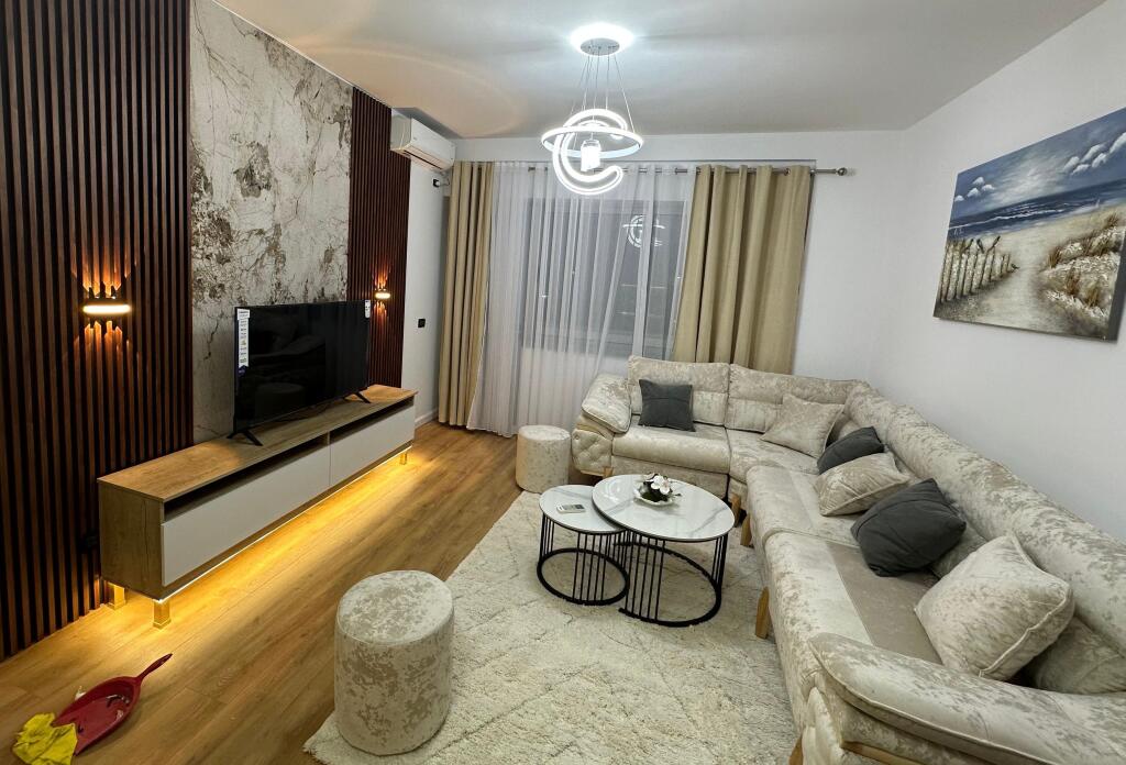 Apartment 2+1+2 for sale in Astir