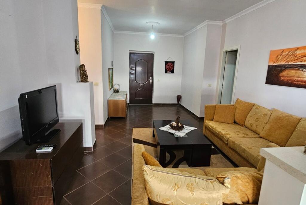 Ne Fresk Shitet Apartament 2+1 I Mobiluar!