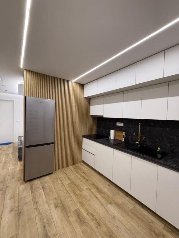 Apartment 1+1 for rent at 21 Dhjetori!