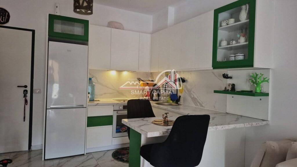 JEPET ME QIRA APARTAMENT 1+1 – RRUGA LEF SALLATA,VLORE!
