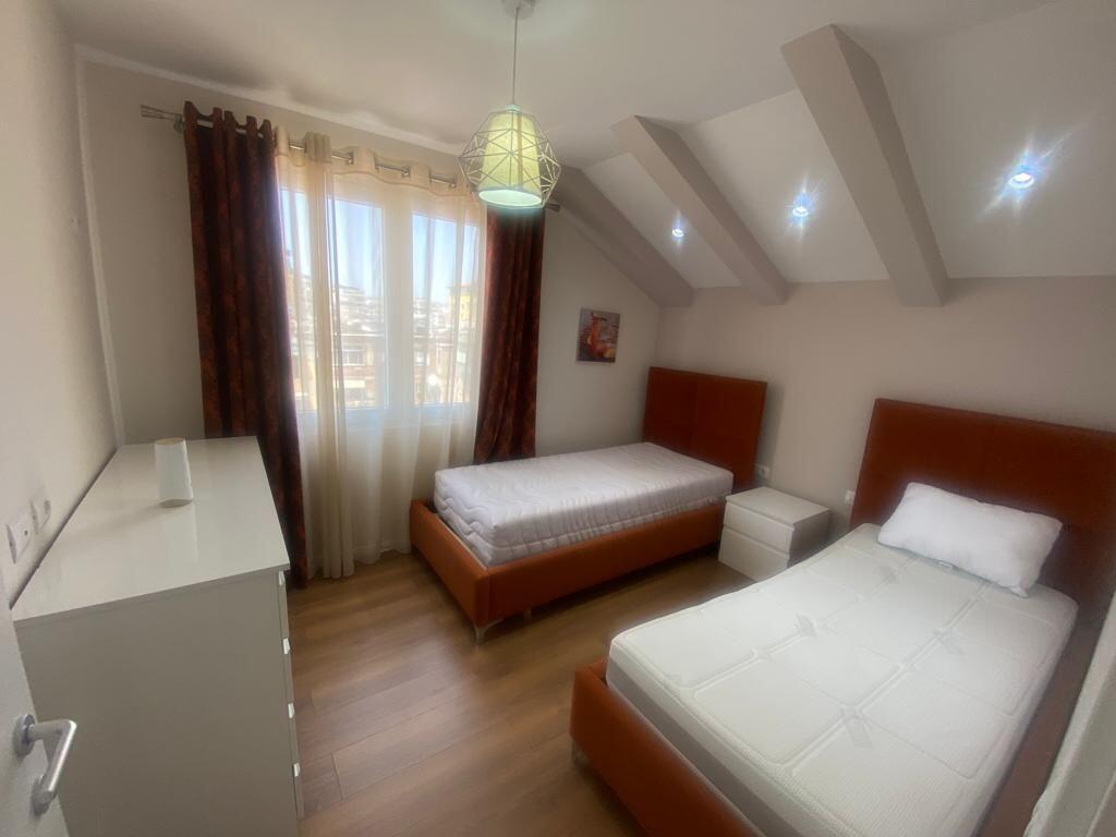 SUPER OKAZION!!!! Shesim dupleks 3+1+2 ne Don Bosko