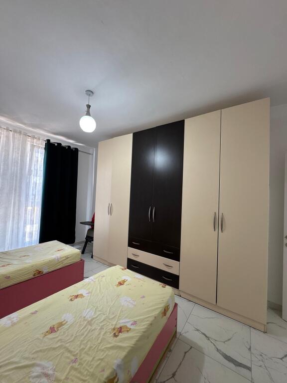 Apartament 2+1 me qera