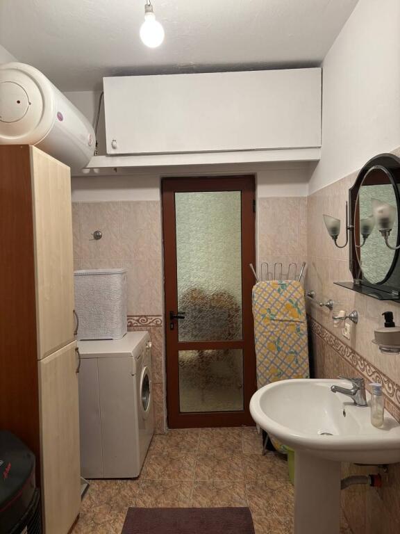 Apartment for rent in Durres, Beach area