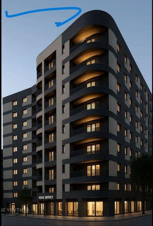 Shitet Dyqan 18.3 m2 – Rruga Egnatia, Don Bosko 74,500 €