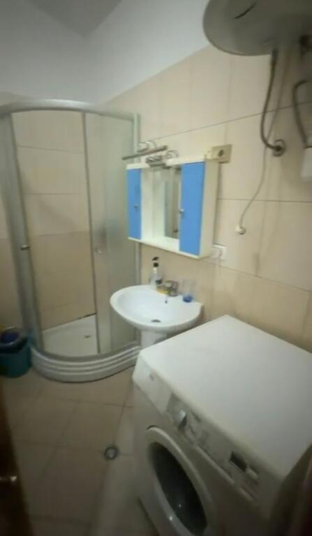 Apartament 1+1 me qera tek Fondacioni Eleonor Kodra e Diellit