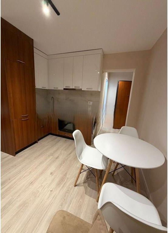 APARTAMENT 2+1 NE QIRA, TEK OXHAKU, TIRANE! 550 € /Muaj