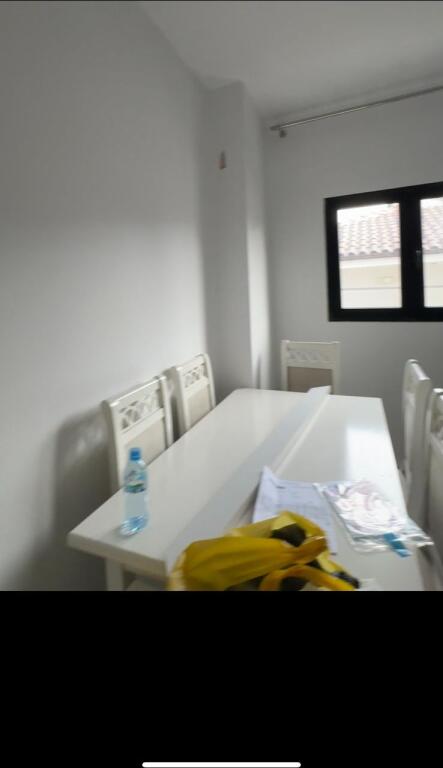 Shtëpi me qera 2+1-laprak,rruga llazar shapatini