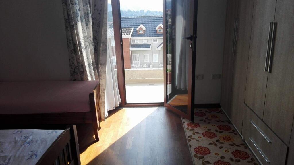 Apartament 1+1 mbi Vilat Gjermane