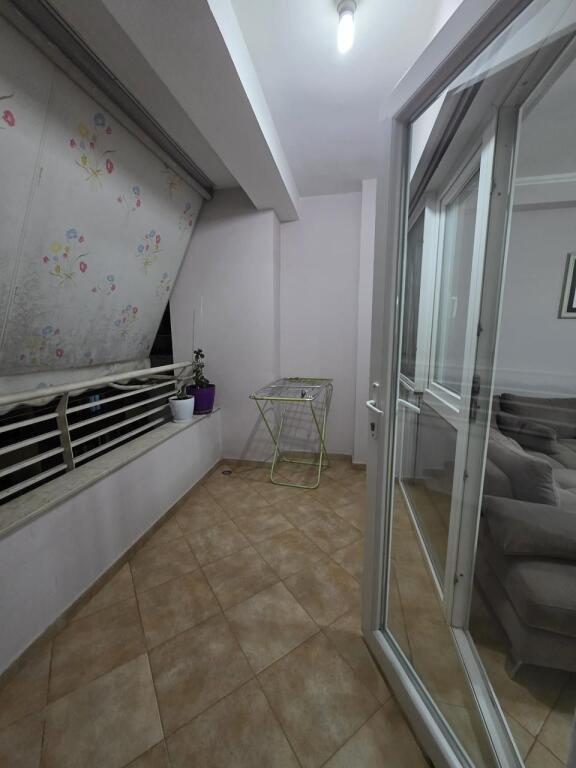 APARTAMENT 2+1+DEPO ME QIRA - BAR OSLO