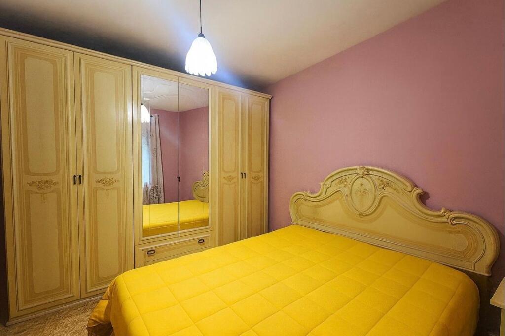 Apartament 2+1 per shitje prane Shkolles se Bashkuar