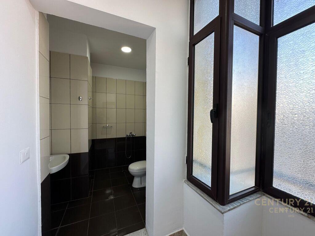 Ambient per Zyra Bllok