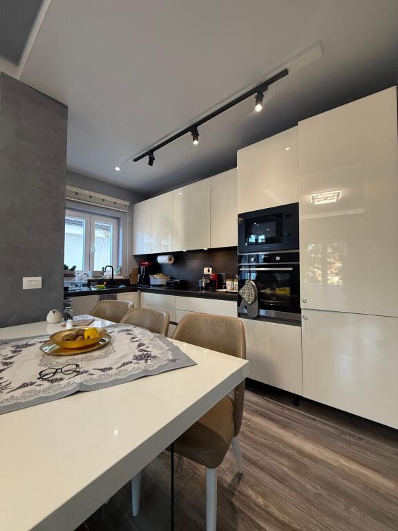 Apartment 2+1+ 🅿️ for sale. 📍 Sauk (Roundabout)