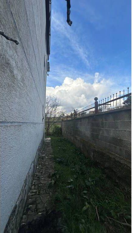 Villa for sale in Peze e Vogel near Lapidari.