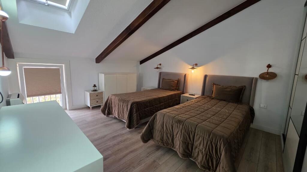 Penthouse for rent, Secret Garden