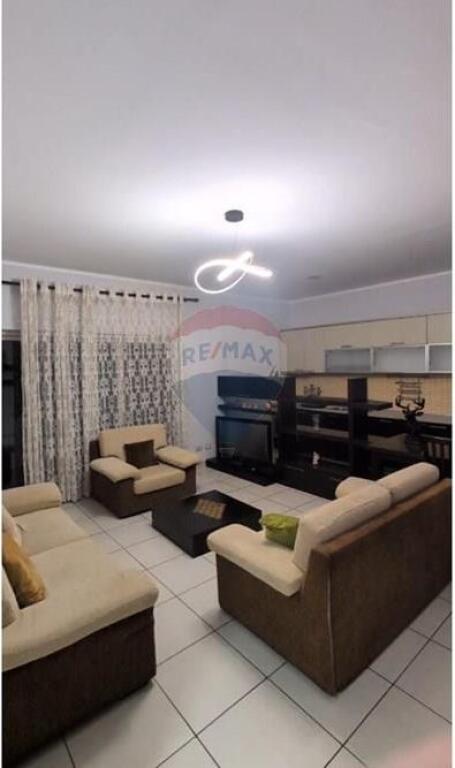 APARTAMENT2+1 PER QIRA NEMYSLYM SHYR !
