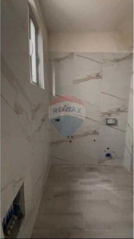 Apartament 1+1 ne shitje, Orikum, Vlore