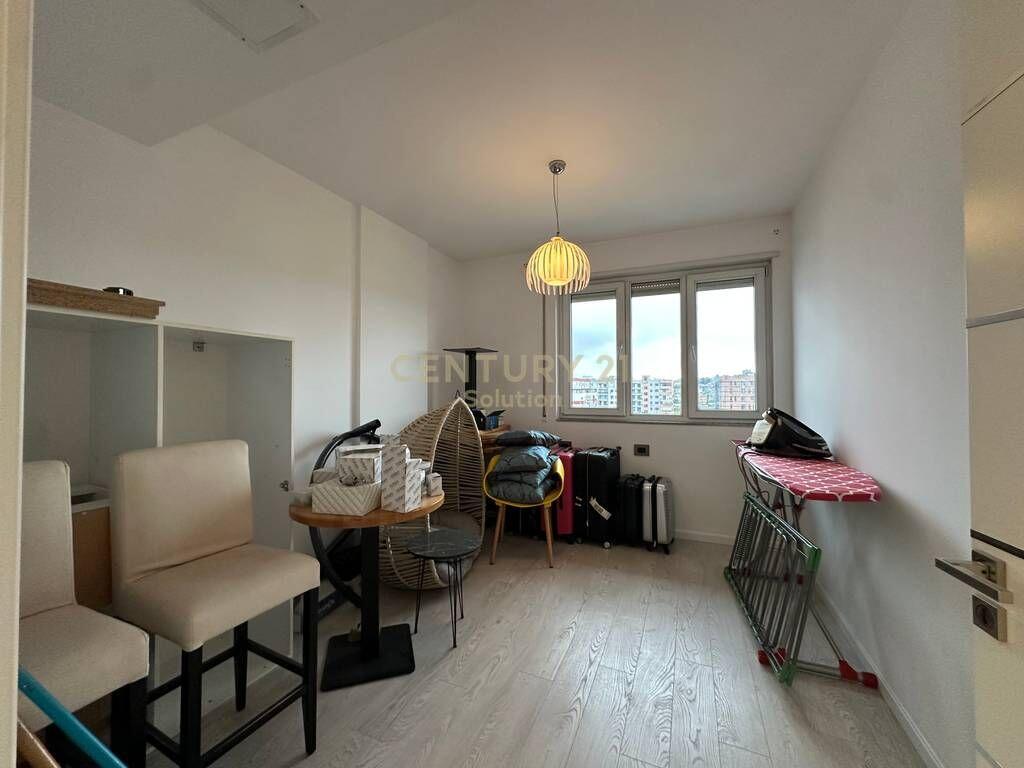 Appartamento 3+1+2 in vendita vicino a Villa L, Astir