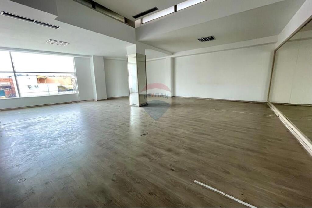 Office for rent near the Small Ring!