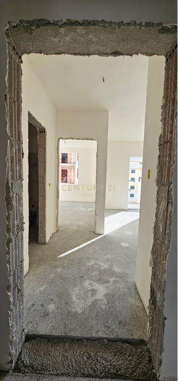 Apartament 1+1 Në Shitje në Golem, Durrës , ndodhet vetem 250m larg detit - 73,500€