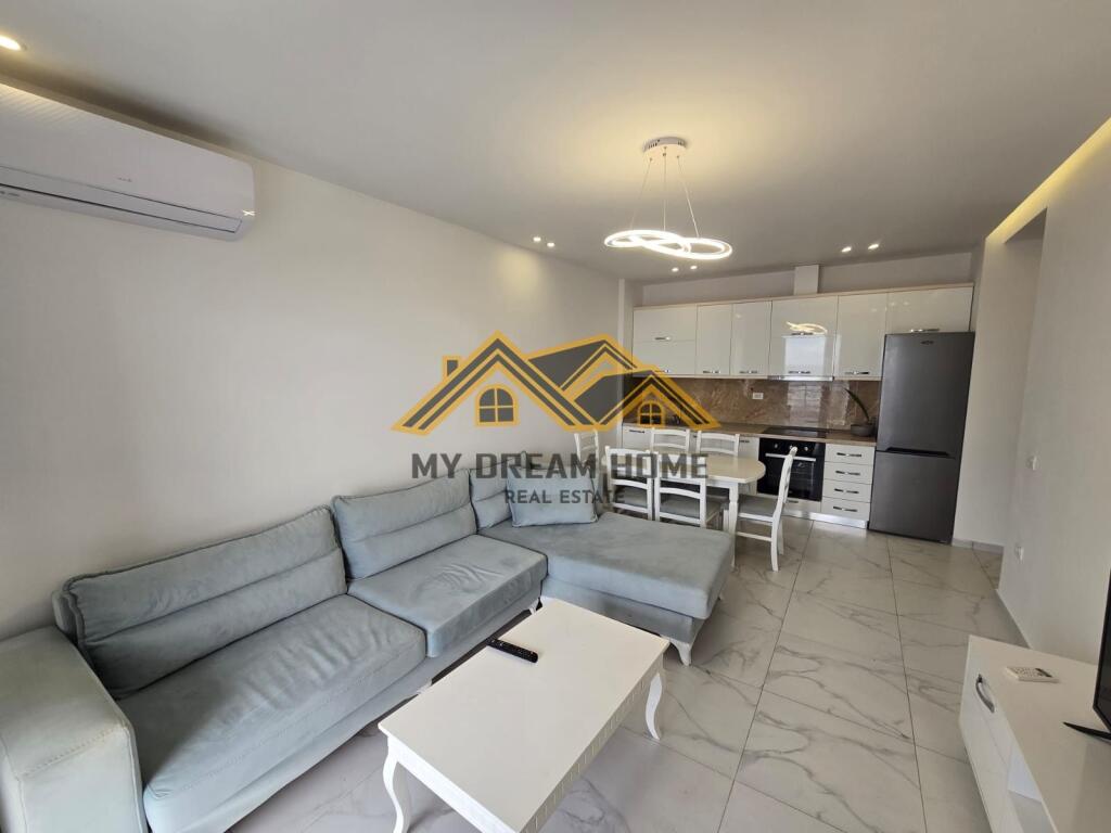 FOR RENT 2+1 APARTMENT BEACH DURRES!