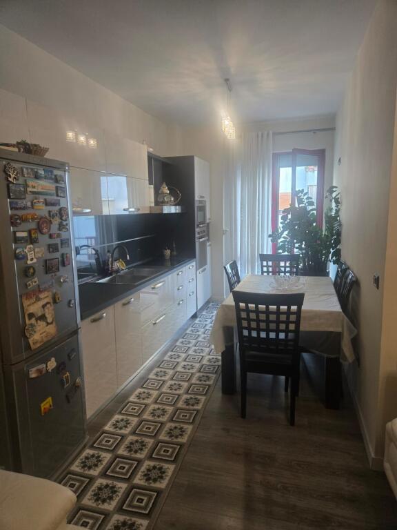 🏢In the Yzberisht area, near Big Market Armeni, a 2+1 furnished apartment is for rent. 50,000 Leke