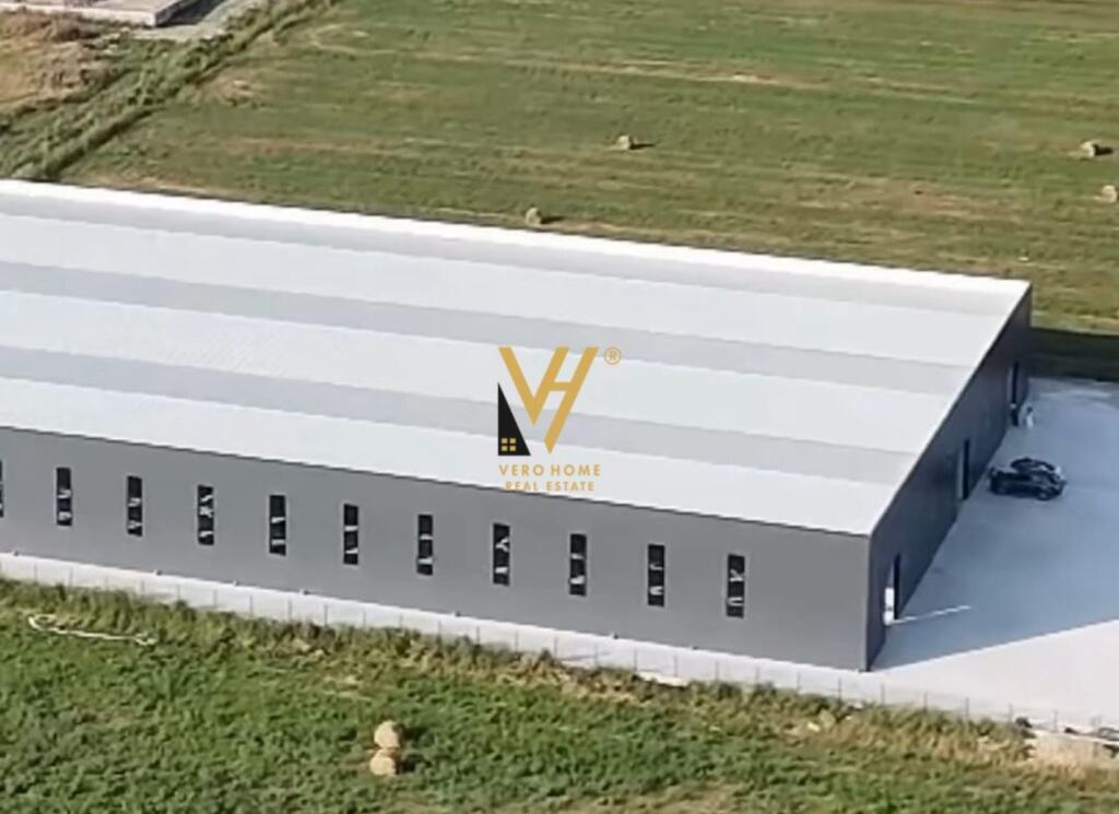 WAREHOUSE OF 5,000 M2 FOR RENT IN FLLAKE, DURRES 10,000 EURO