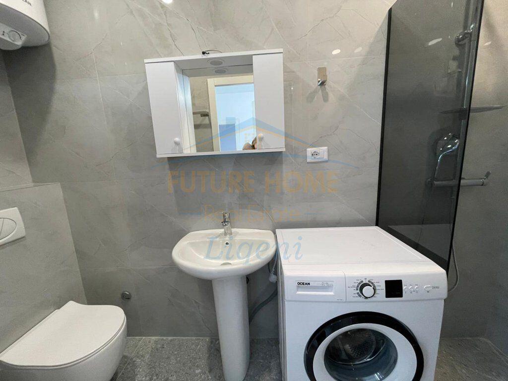 Qera, Apartament 1+1, Kopshti Botanik, Tirane.