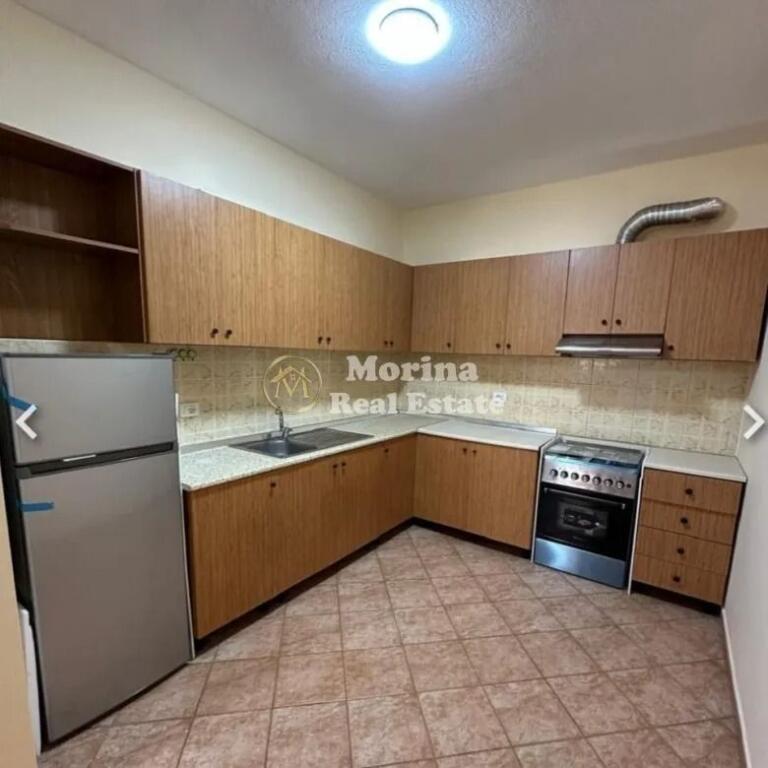 Affitto | Appartamento 2 + 1 | Comune di Parigi | 650 €/mese