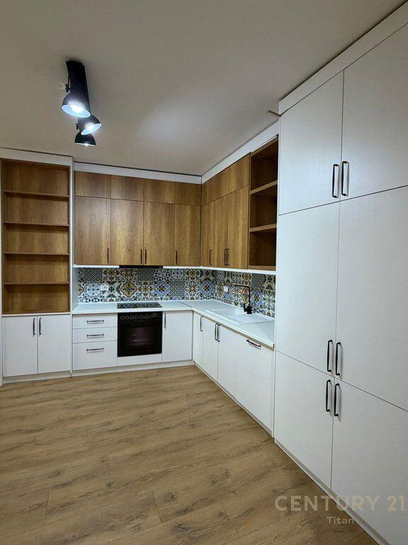 Apartment 2+1 PER QIRA TEK BULEVARDI I RI