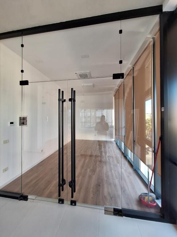 COMMERCIAL SPACE FOR RENT IN GOLDEN TOWER – MINE PEZA