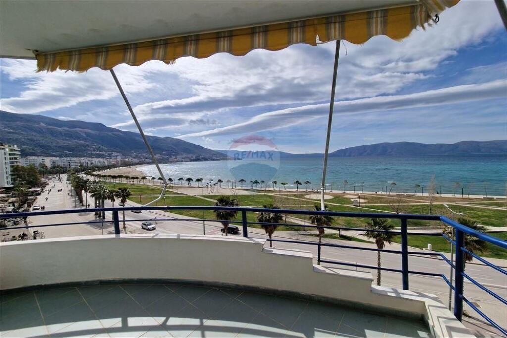 Apartement 2+1 me qira ne Lungo Mare,vije e pare