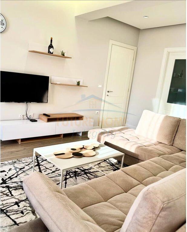 Shiten, 2 Apartamente 1+1, Vasil Shanto, Tiranë.