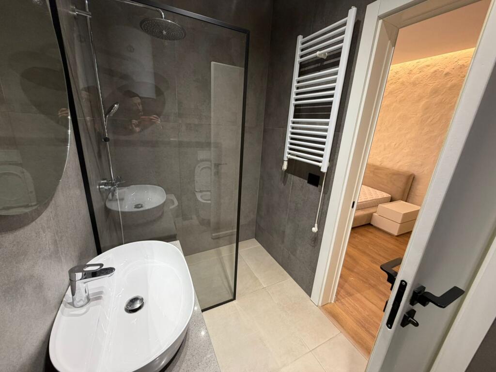 Appartamento 2+1+2+posto auto in affitto a Fz Liqeni Thate