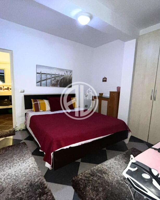Shiten 2 apartamente 1+1 me verandë – Shkëmbi i Kavajës