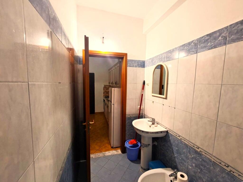 Për Shitje – Dy Studio të Mobiluara Ngjitur në Orikum | Mundësi e Shkëlqyer Investimi