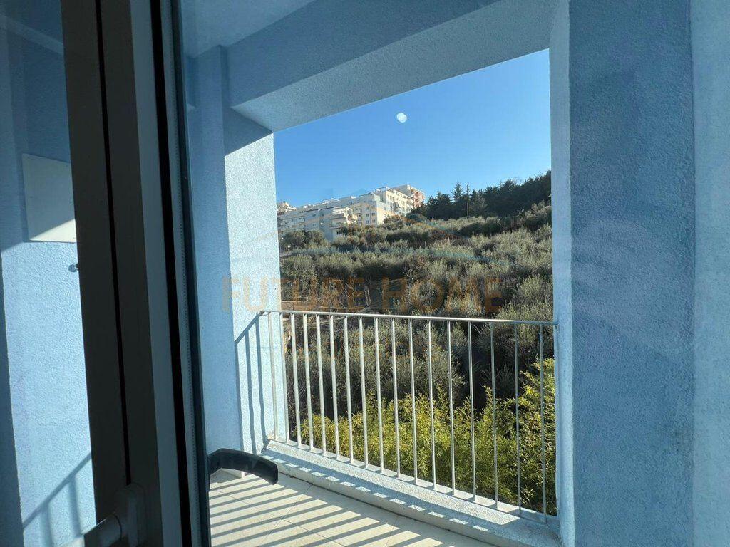 Shitet, Apartament 1+1, OXA, Fresku, Tirane.