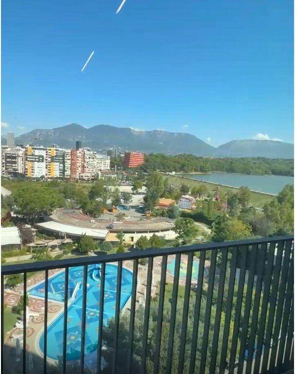Shitet, Apartament 1+1, Lake View Residence, Tiranë